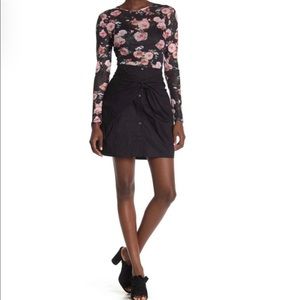 NWT Rebecca Minkoff Black High Waisted Ora Skirt Size XXSmall